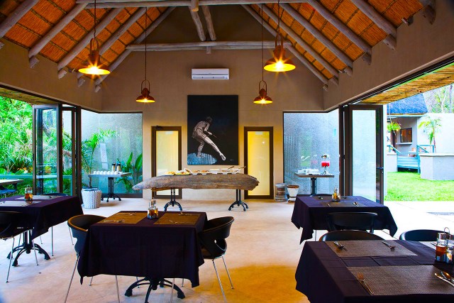 restaurant poppa falls copy